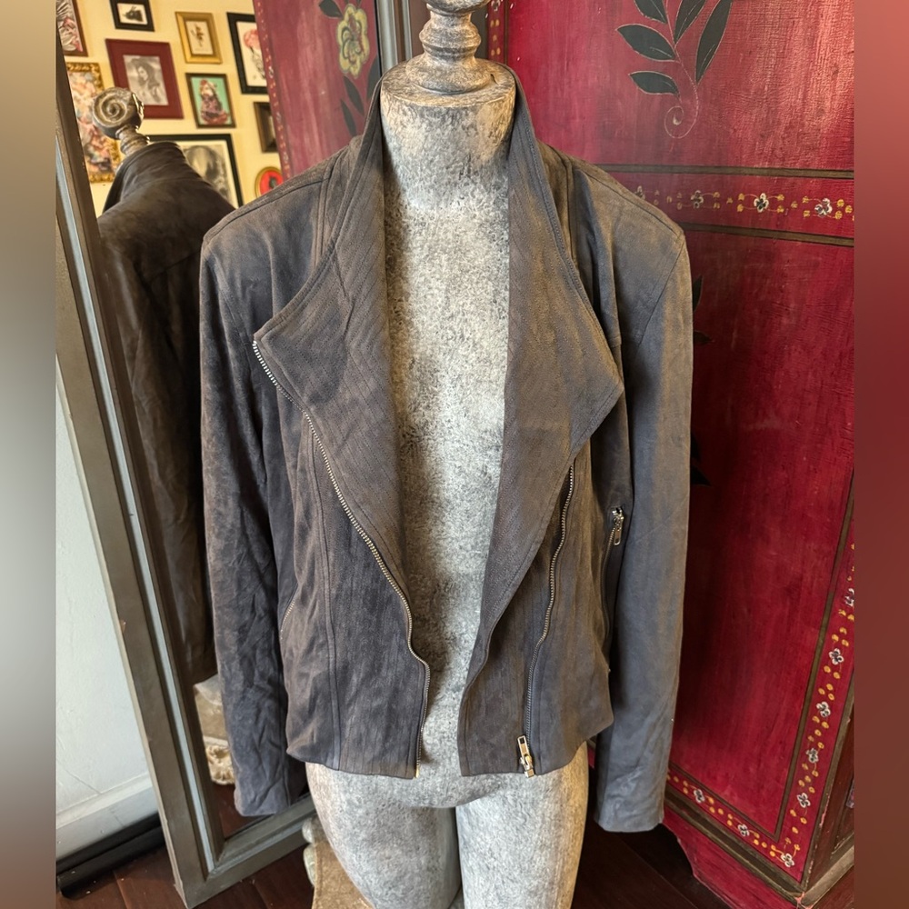 Lulu’s suede jacket